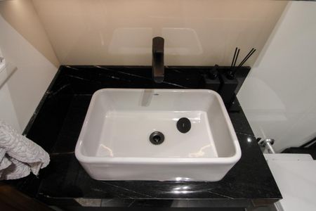 Apartamento à venda com 210m², 4 quartos e 2 vagasBanheiro da Suíte 2