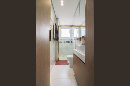 Apartamento à venda com 210m², 4 quartos e 2 vagasBanheiro da Suíte 1