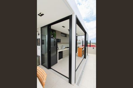 Apartamento à venda com 210m², 4 quartos e 2 vagasCobertura