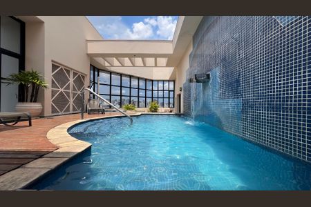 Studio à venda com 34m², 1 quarto e 1 vagaPiscina