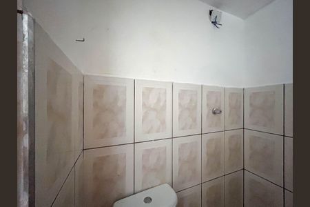 Casa para alugar com 30m², 1 quarto e sem vagaBanheiro