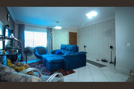 Casa à venda com 96m², 2 quartos e 2 vagas Casa à venda com 96m², 2 quartos e 2 vagasSala