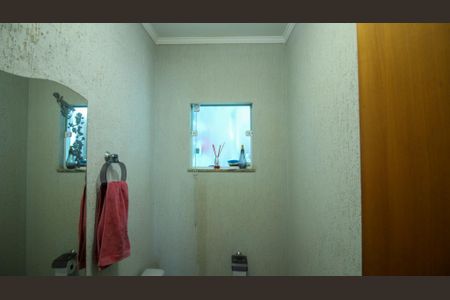 Casa à venda com 96m², 2 quartos e 2 vagas Casa à venda com 96m², 2 quartos e 2 vagasBanheiro 3