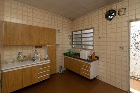 Casa à venda com 212m², 4 quartos e 4 vagasCozinha