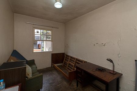 Casa à venda com 212m², 4 quartos e 4 vagasQuarto 2