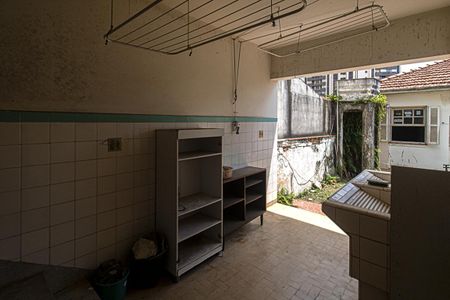 Casa à venda com 212m², 4 quartos e 4 vagasÁrea de Serviço