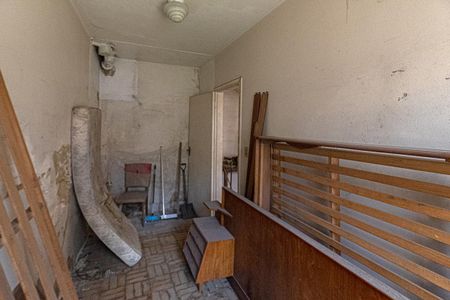 Casa à venda com 212m², 4 quartos e 4 vagasQuarto de Serviço