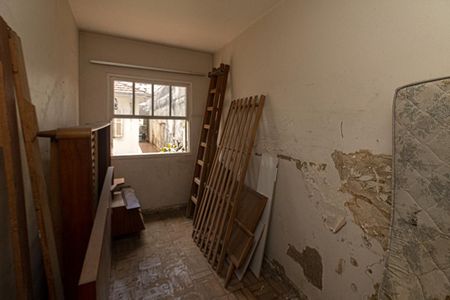 Casa à venda com 212m², 4 quartos e 4 vagasQuarto de Serviço