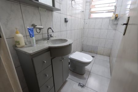 Casa à venda com 189m², 3 quartos e 4 vagasBanheiro 1