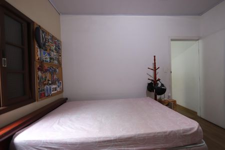 Casa à venda com 189m², 3 quartos e 4 vagasQuarto 2