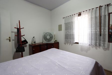 Casa à venda com 189m², 3 quartos e 4 vagasQuarto 1