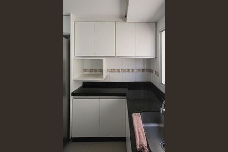 Casa à venda com 75m², 3 quartos e 1 vaga Casa à venda com 75m², 3 quartos e 1 vagaCozinha