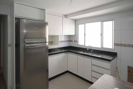 Casa à venda com 75m², 3 quartos e 1 vaga Casa à venda com 75m², 3 quartos e 1 vagaCozinha