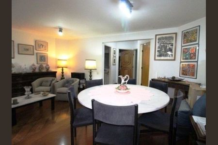 Apartamento à venda com 138m², 4 quartos e 2 vagas