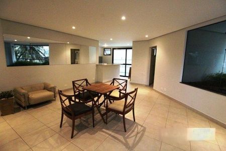 Apartamento à venda com 138m², 4 quartos e 2 vagas