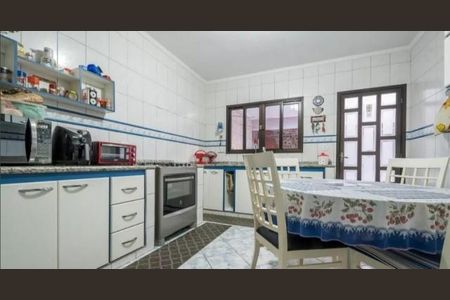 Casa à venda com 150m², 3 quartos e 2 vagas
