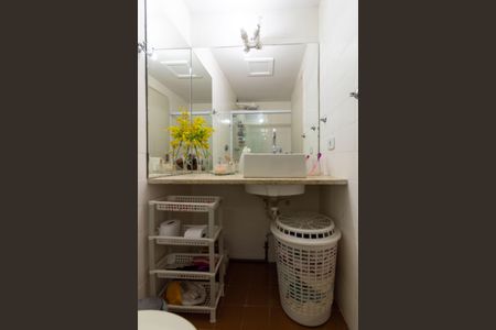 Apartamento à venda com 82m², 3 quartos e 1 vagaBanheiro Social