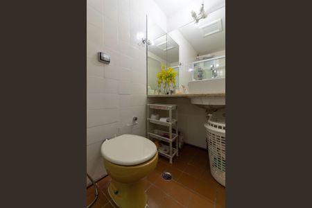 Apartamento à venda com 82m², 3 quartos e 1 vagaBanheiro Social