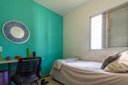 Apartamento à venda com 82m², 3 quartos e 1 vagaQuarto 2