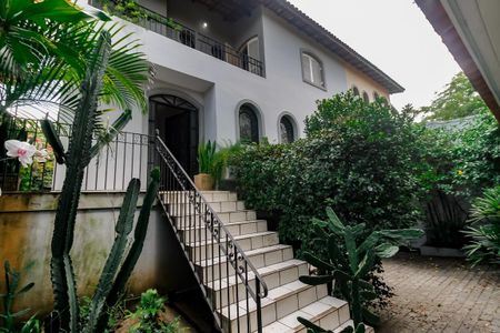 Casa à venda com 227m², 3 quartos e 4 vagasFachada