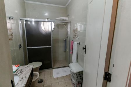 Casa à venda com 227m², 3 quartos e 4 vagasBanheiro da Suíte 3