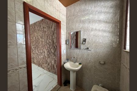 Casa à venda com 150m², 4 quartos e 10 vagasBanheiro