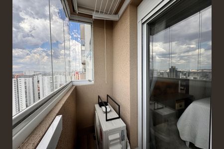 Apartamento à venda com 65m², 2 quartos e 2 vagasSacada da suíte 