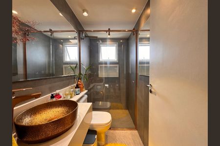 Apartamento à venda com 65m², 2 quartos e 2 vagasBanheiro 