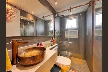 Apartamento à venda com 65m², 2 quartos e 2 vagasBanheiro