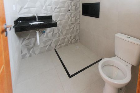 Casa à venda com 131m², 3 quartos e 4 vagasBanheiro do Quarto 3