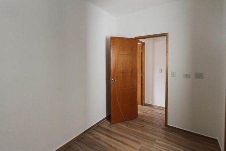 Casa à venda com 131m², 3 quartos e 4 vagasQuarto 2