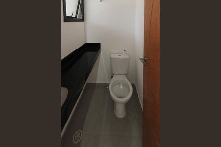 Casa à venda com 131m², 3 quartos e 4 vagasLavabo