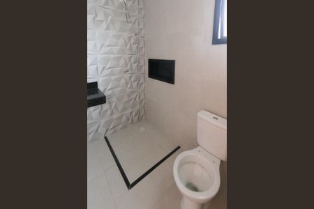 Casa à venda com 131m², 3 quartos e 4 vagasBanheiro do Quarto 3