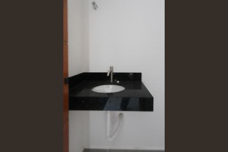 Casa à venda com 92m², 3 quartos e 2 vagasLavabo