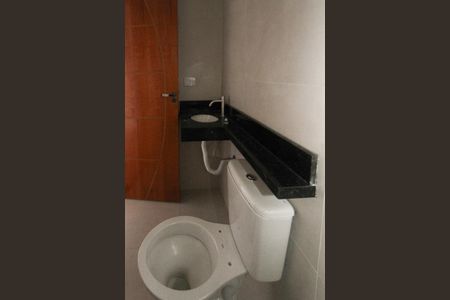 Casa à venda com 92m², 3 quartos e 2 vagasBanheiro Social