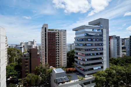 Apartamento à venda com 320m², 4 quartos e 2 vagasVista do Quarto 4