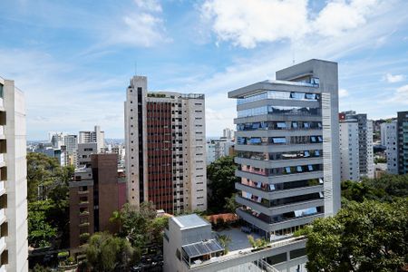 Apartamento à venda com 320m², 4 quartos e 2 vagasVista do Quarto 3