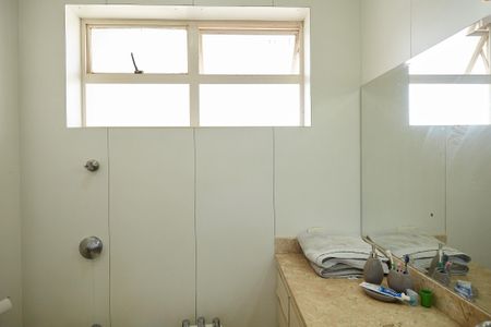 Apartamento à venda com 320m², 4 quartos e 2 vagasBanheiro