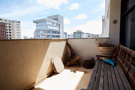 Apartamento à venda com 320m², 4 quartos e 2 vagasVaranda da Sala