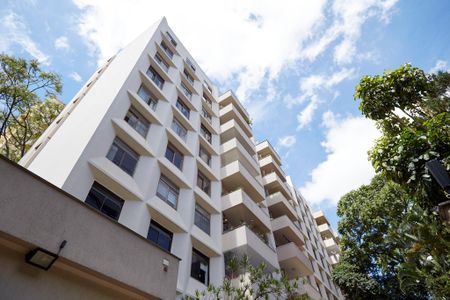 Apartamento à venda com 320m², 4 quartos e 2 vagasFachada