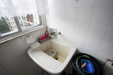 Apartamento à venda com 60m², 2 quartos e 1 vagaÁrea de Serviço