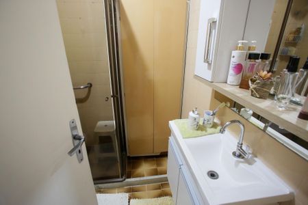 Apartamento à venda com 60m², 2 quartos e 1 vagaBanheiro
