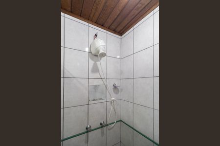 Casa à venda com 200m², 2 quartos e 3 vagas Casa à venda com 200m², 2 quartos e 3 vagasBanheiro Suíte 2