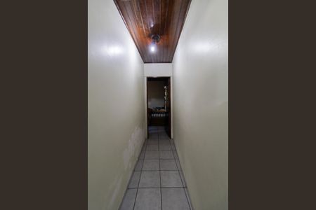 Casa à venda com 200m², 2 quartos e 3 vagas Casa à venda com 200m², 2 quartos e 3 vagasCorredor