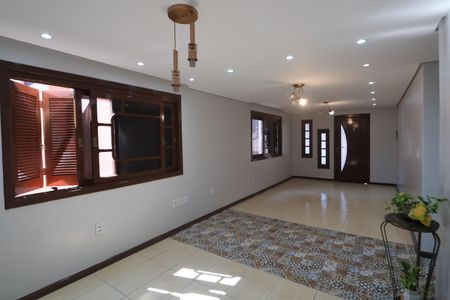 Casa para alugar com 340m², 4 quartos e 4 vagasSala Casa 1
