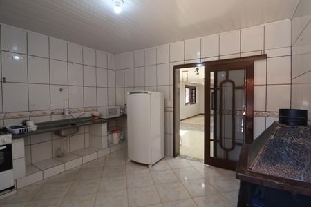 Casa para alugar com 340m², 4 quartos e 4 vagasCozinha casa 1