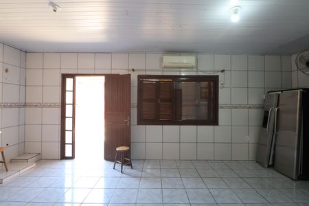 Casa para alugar com 340m², 4 quartos e 4 vagasCozinha casa 2