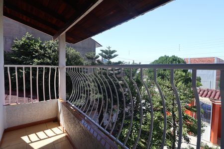 Casa para alugar com 340m², 4 quartos e 4 vagasSacada