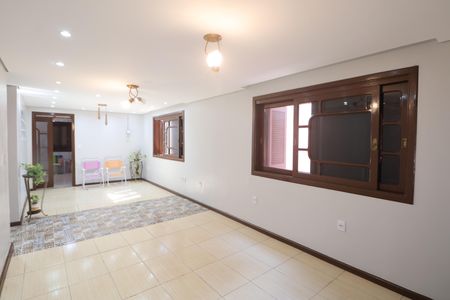 Casa para alugar com 340m², 4 quartos e 4 vagasSala Casa 1