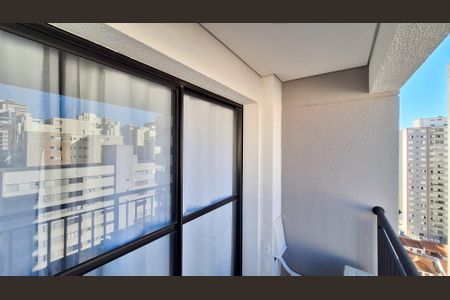 Studio para alugar com 25m², 1 quarto e sem vaga Studio para alugar com 25m², 1 quarto e sem vagaVaranda